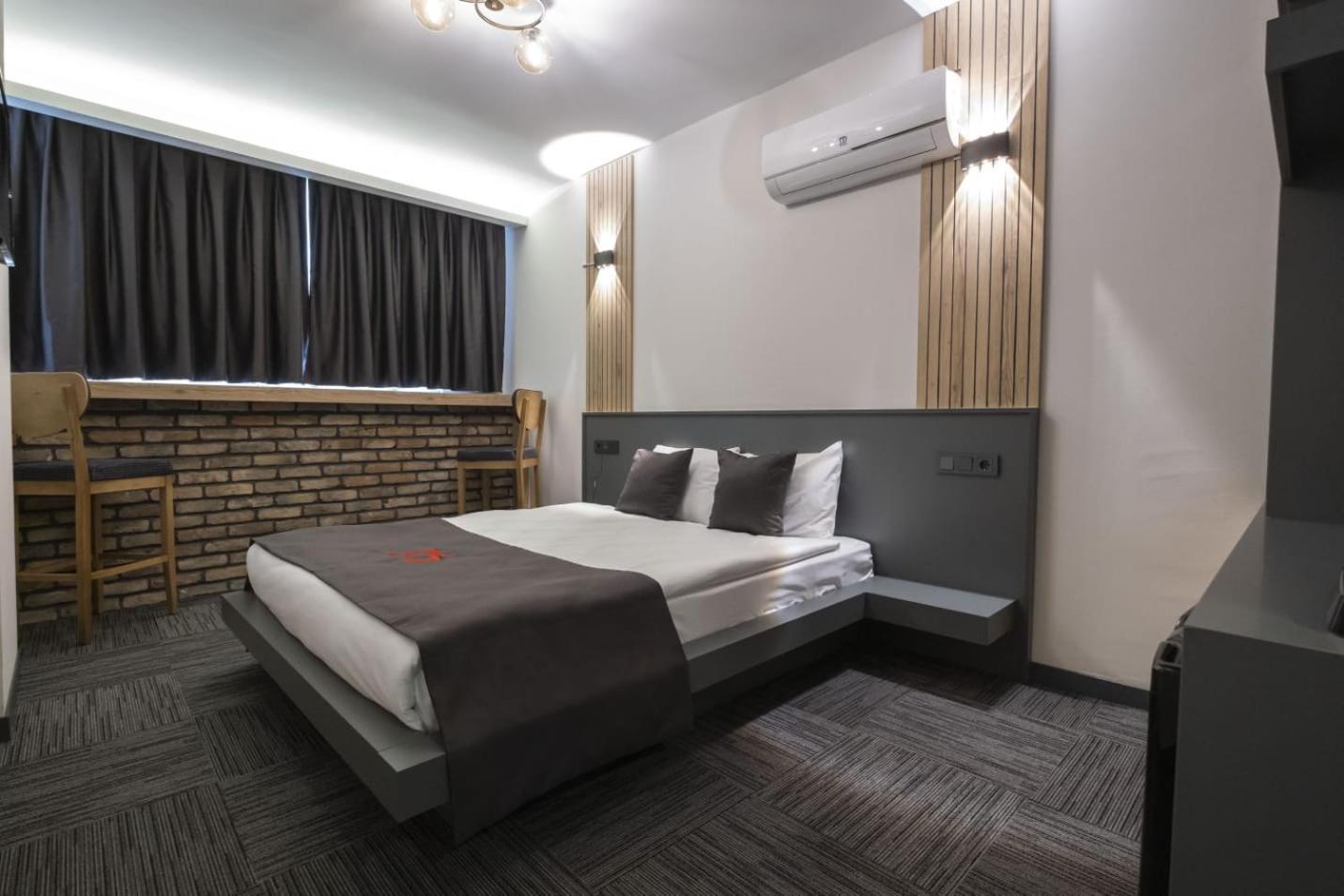 Dewy Hotel Ізмір Екстер'єр фото